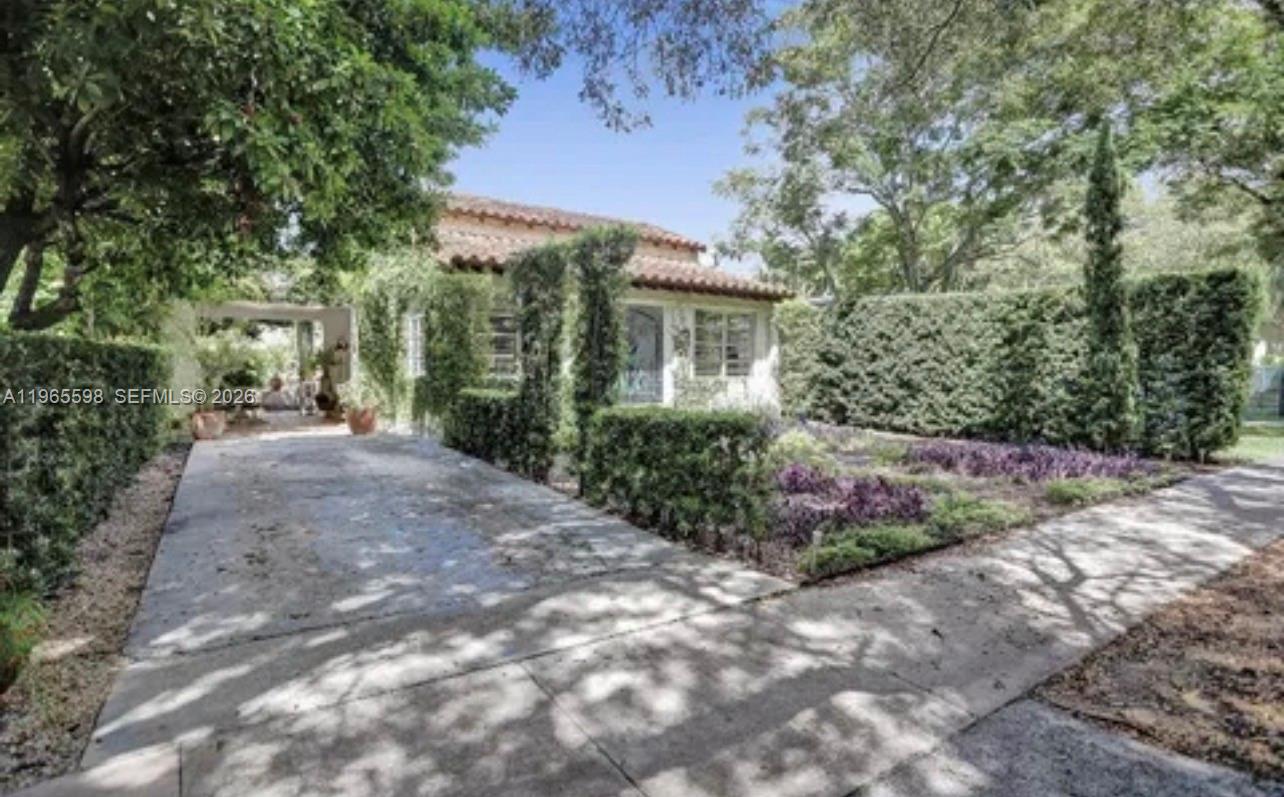 1107 Alhambra Circle, Coral Gables, FL 33134