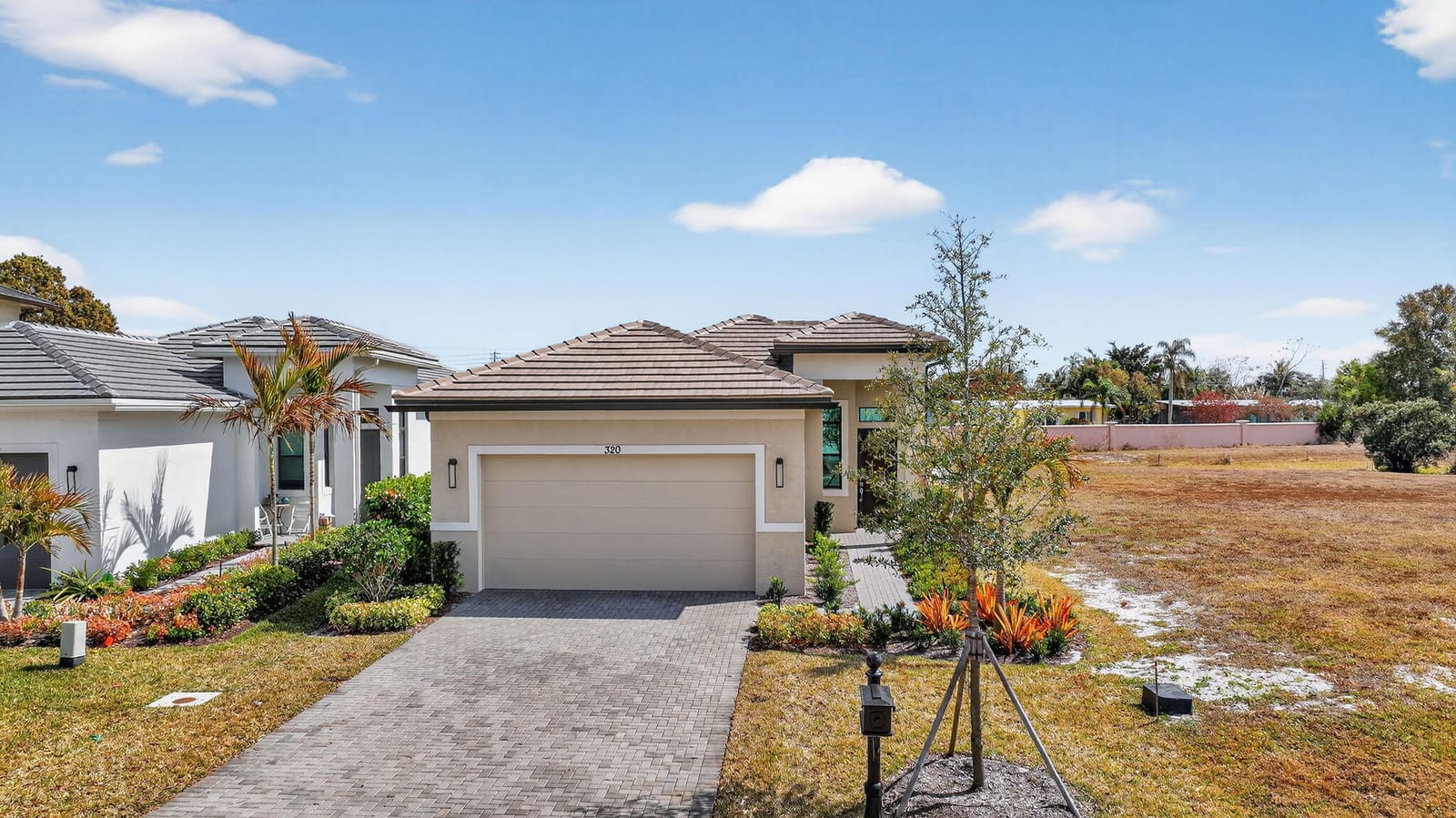 320 SE Via Sangro, Port St. Lucie, FL 34952