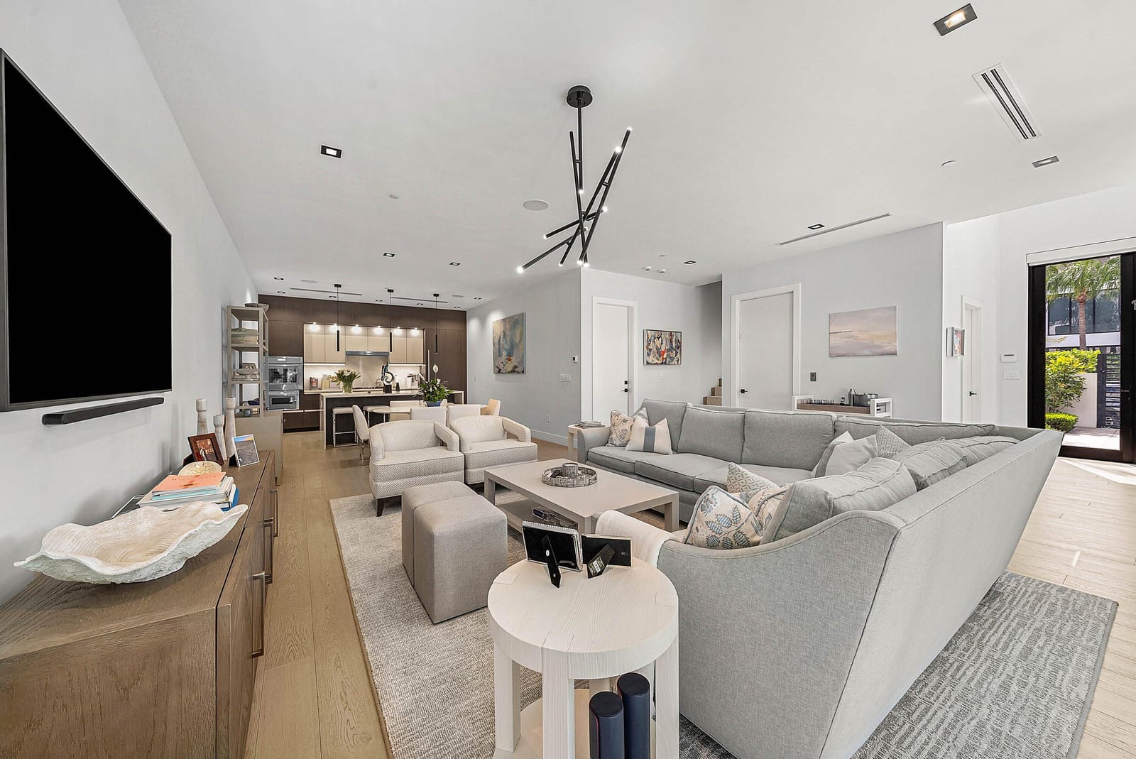 927 Witherspoon Lane — photo 4