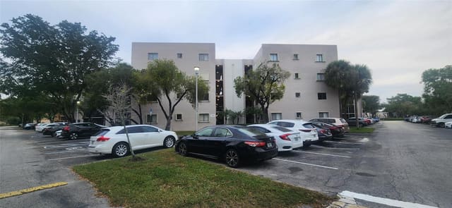 8650 SW 133rd Avenue Road, sold in Horizons West Condo #2, Miami, FL