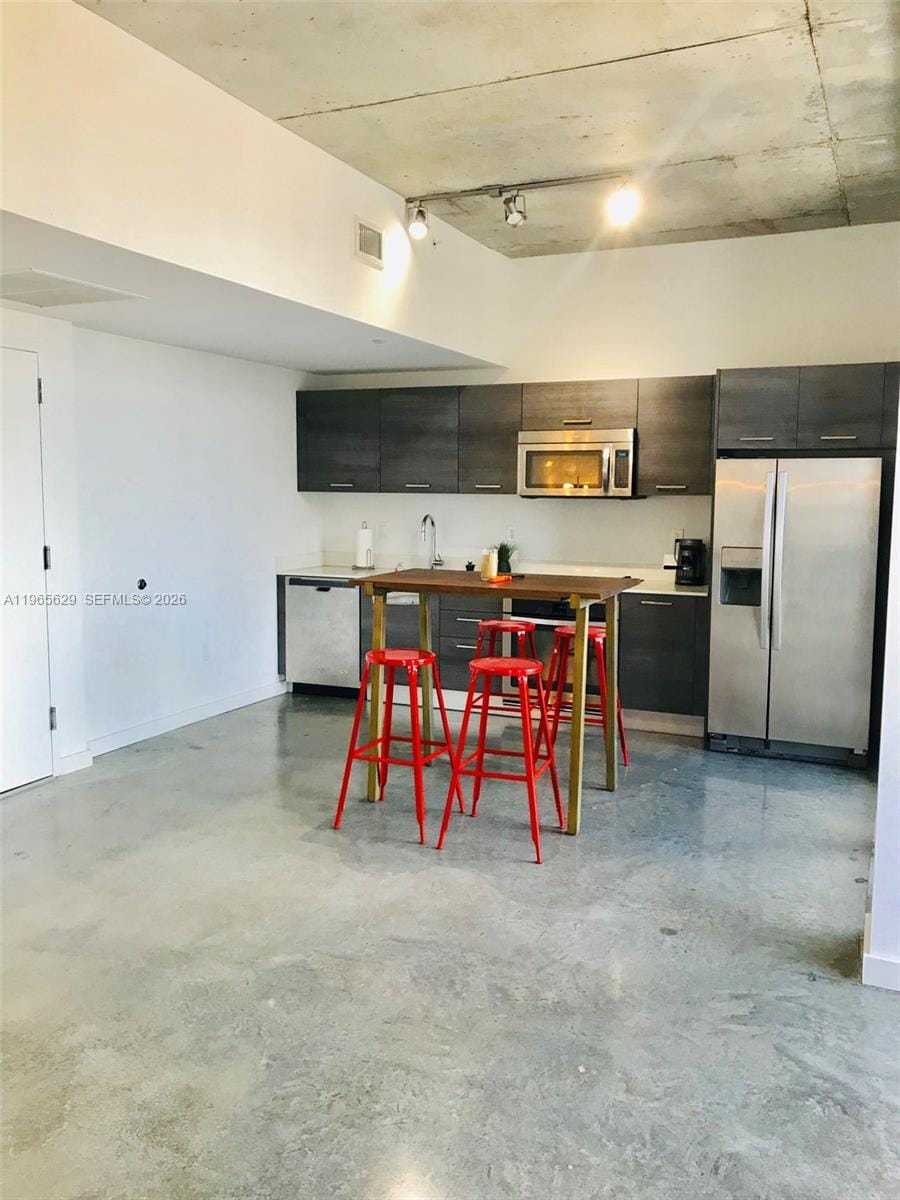 151 SE 1st Street 1808, Miami, FL 33131 photo 2