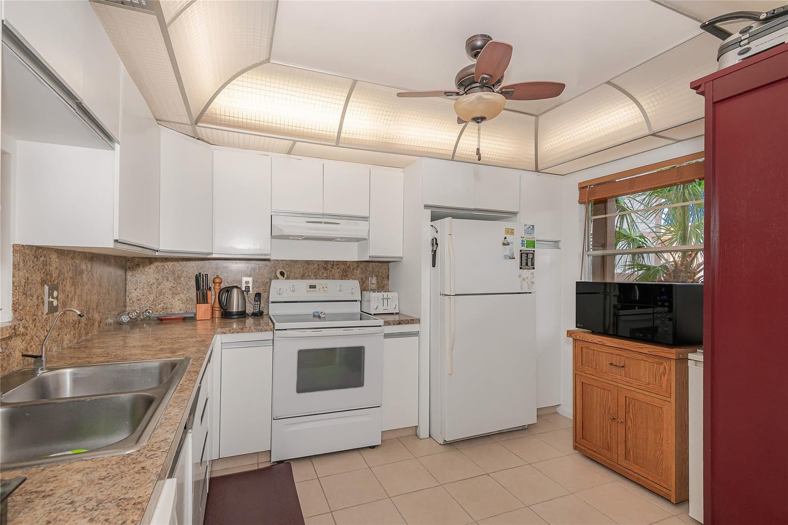 3102 Portofino Point M3, Coconut Creek, FL 33066 photo 4