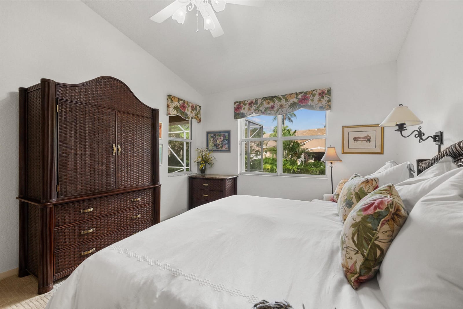 4659 Carlton Golf Drive, Lake Worth, FL 33449 photo 18