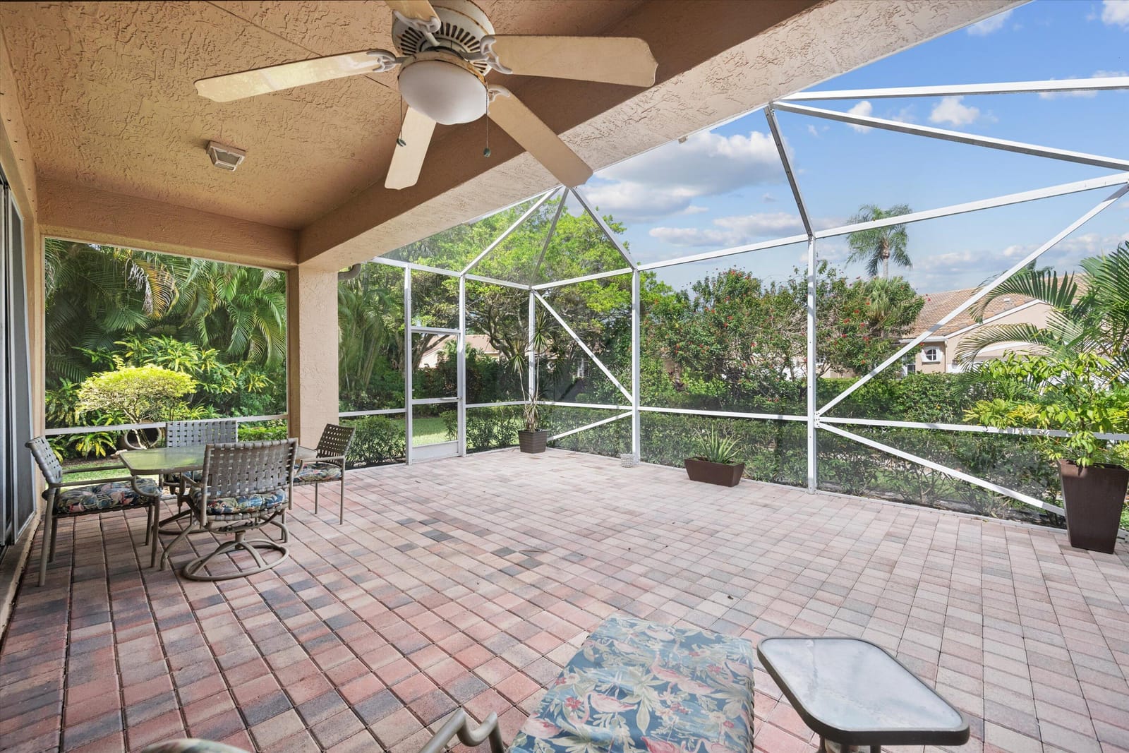 4659 Carlton Golf Drive, Lake Worth, FL 33449 photo 22