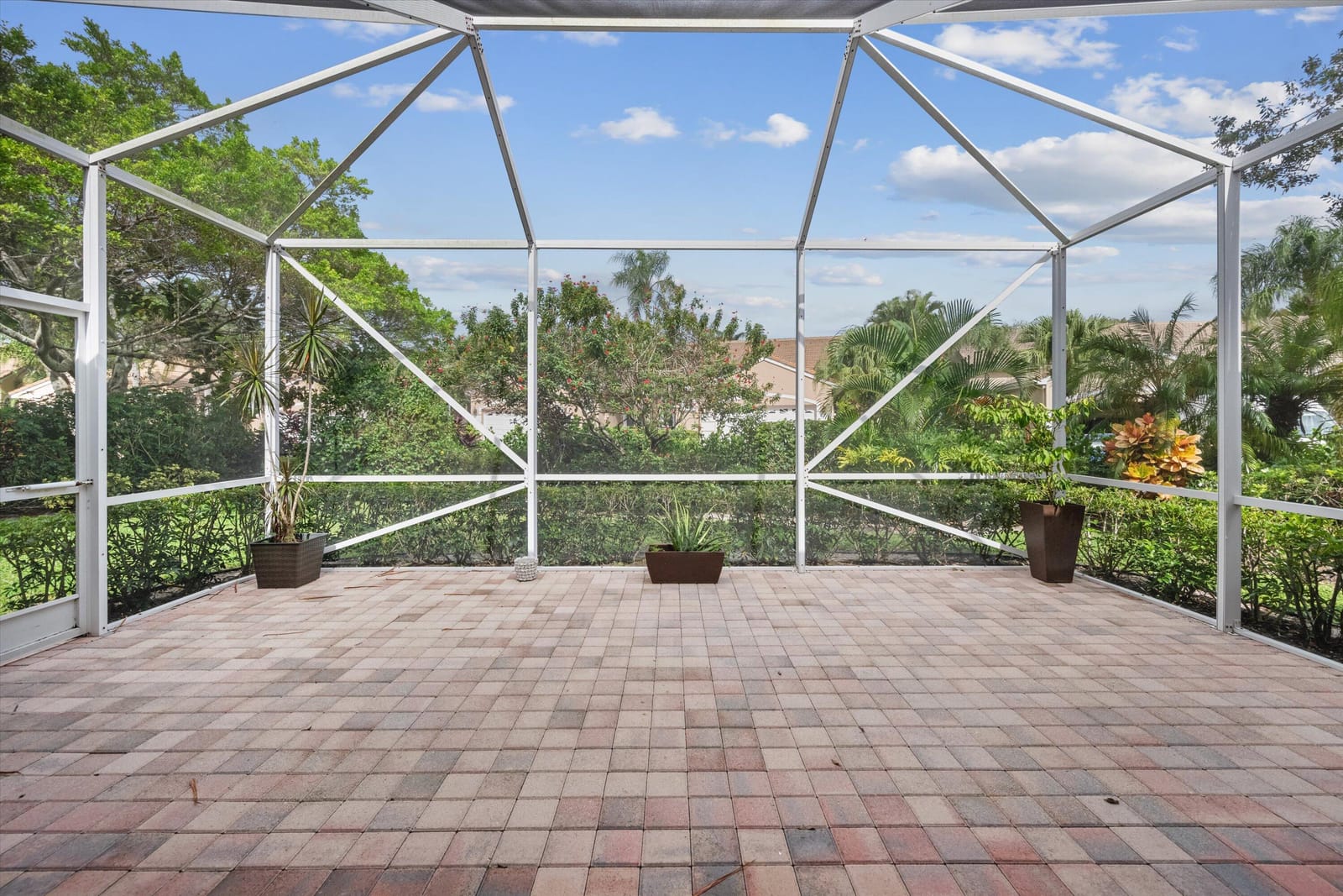 4659 Carlton Golf Drive, Lake Worth, FL 33449 photo 23