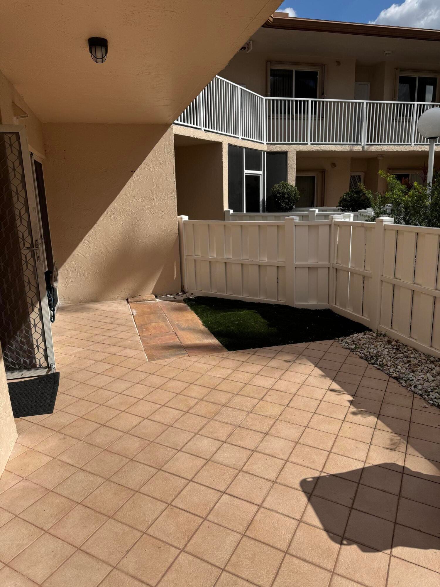 7287 S Devon Drive 109, Tamarac, FL 33321 photo 5
