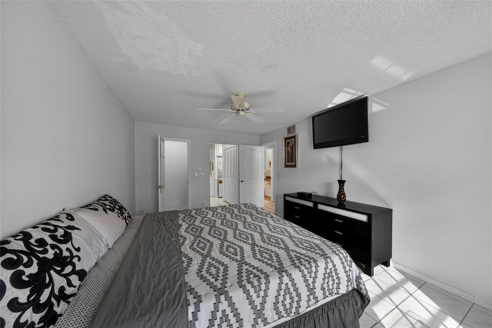 6253 Bay Club Drive 1, Fort Lauderdale, FL 33308 photo 28