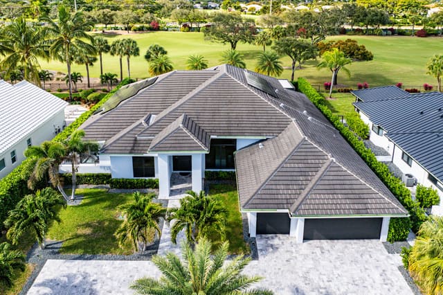 4864 Bocaire Boulevard, sold in Bocaire Country Club, Boca Raton, FL