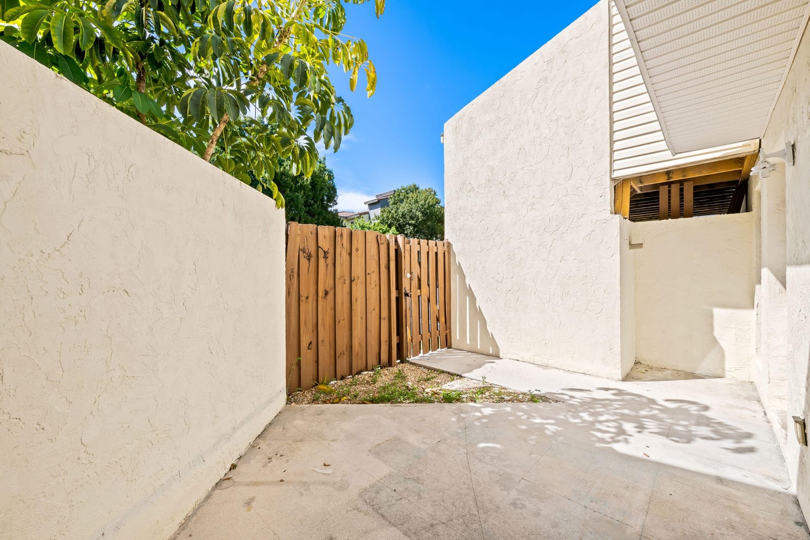 631 Executive Center Drive K104, West Palm Beach, FL 33401 photo 14
