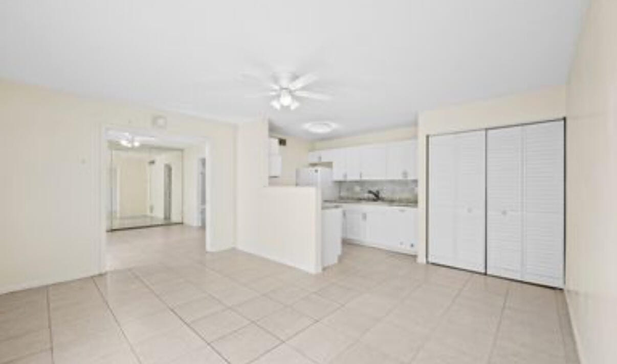 631 Executive Center Drive K104 — photo 6