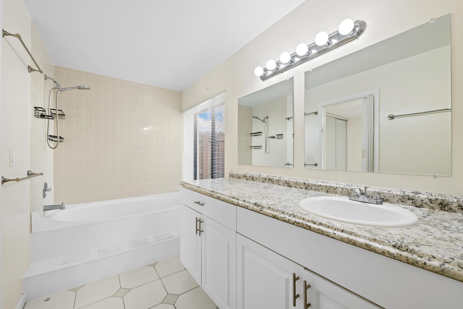 631 Executive Center Drive K104 — photo 10