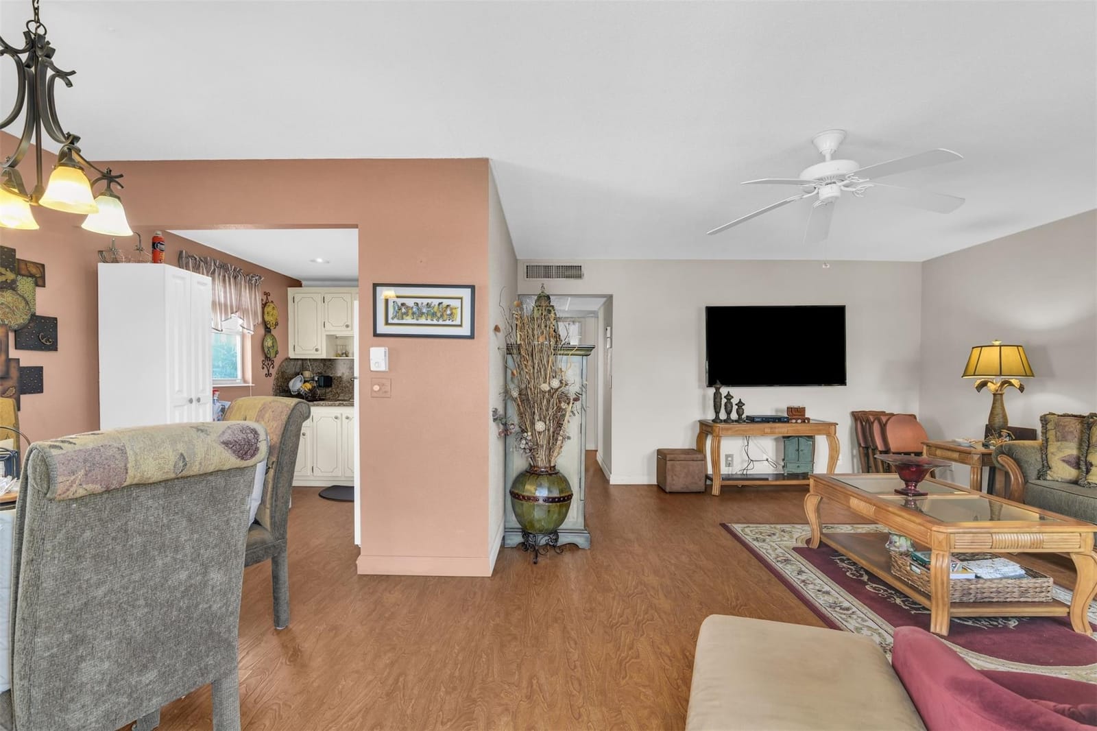 220 Flanders 220 — photo 3
