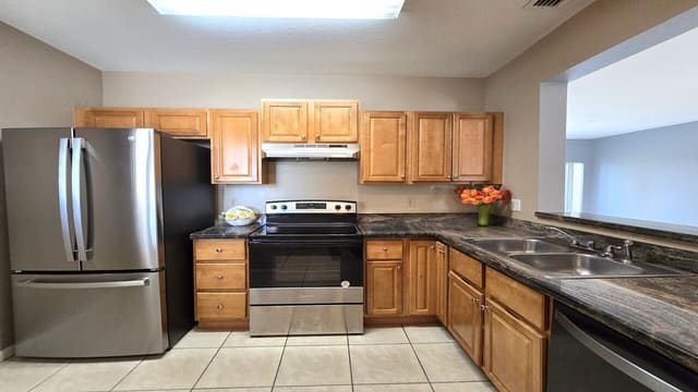 1169 Golden Lakes Boulevard 1122, sold in Belvedere Isles Condo No 3, West Palm Beach, FL