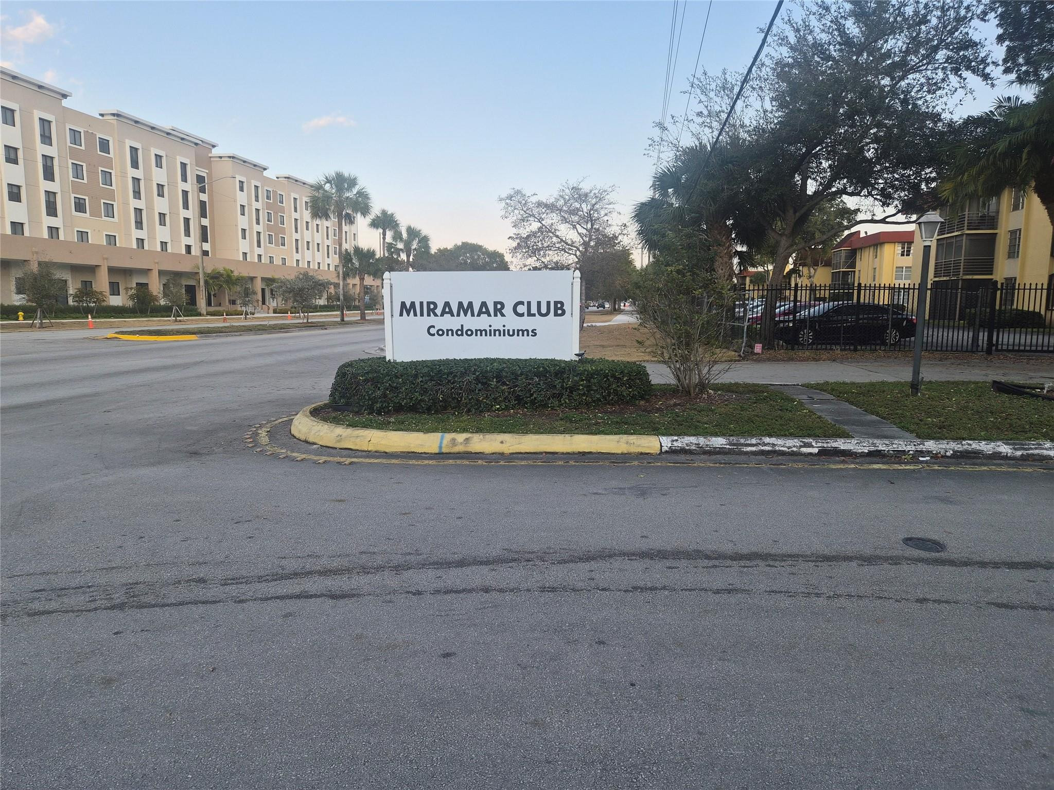 3252 Foxcroft Road 113, Miramar, FL 33025, Miramar