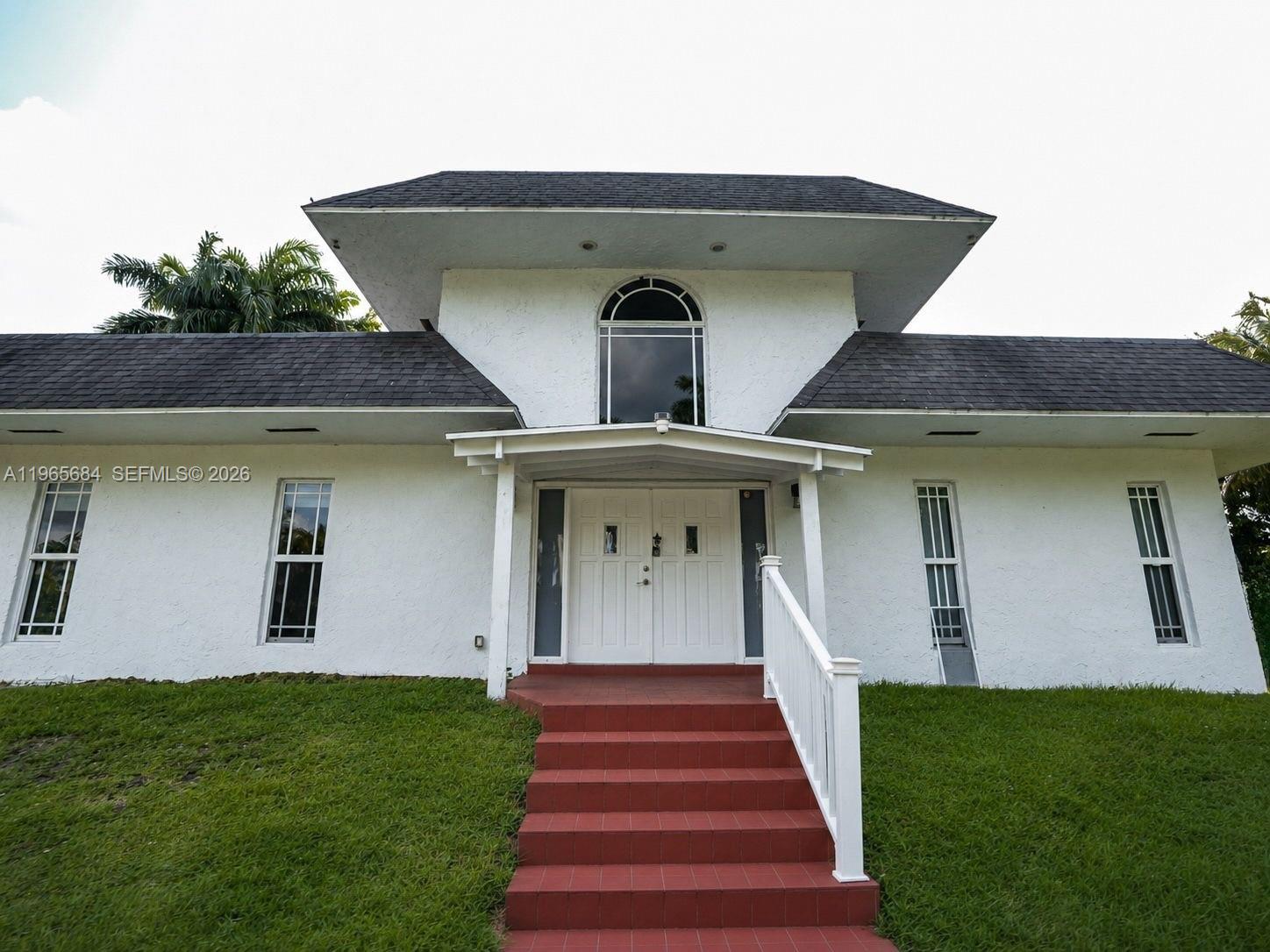 901 SW 121 Avenue, Davie, FL 33325, Davie