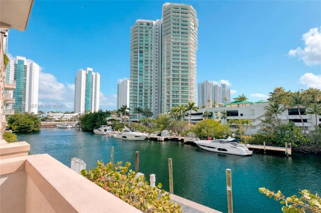 250 Sunny Isles Boulevard TH207, St Tropez On The Bay, Sunny Isles Beach, FL