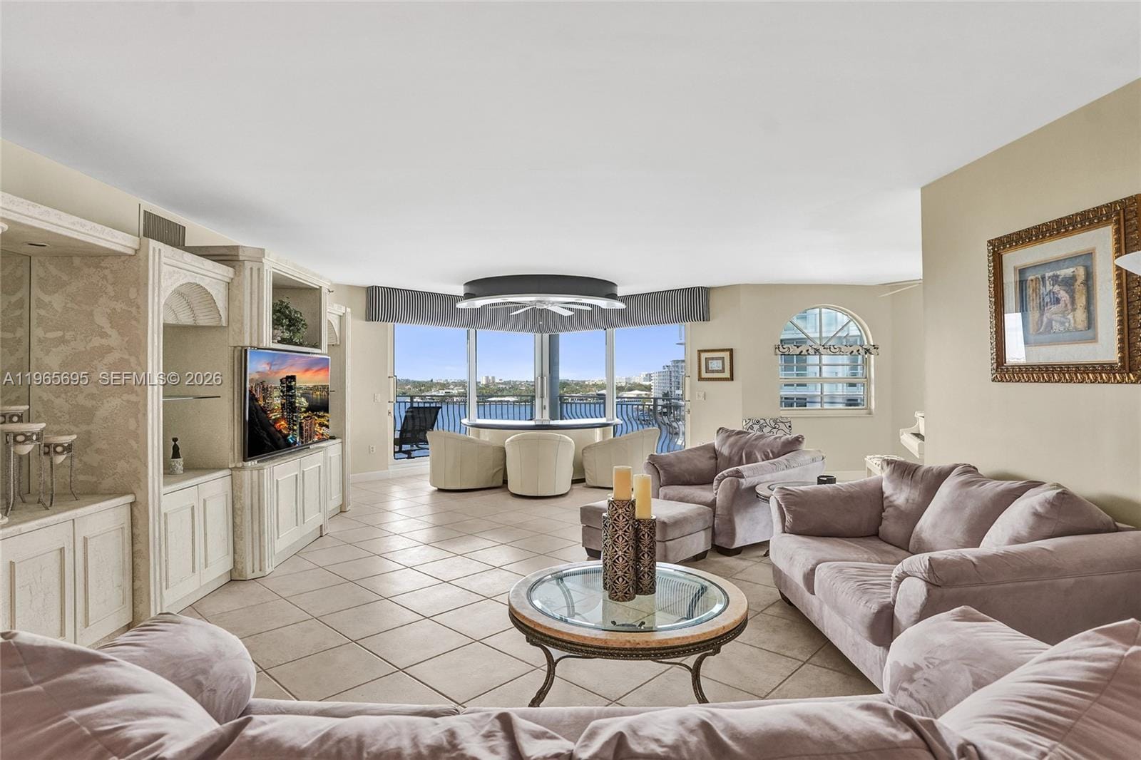 301 N Birch Road 8N, Fort Lauderdale, FL 33304 photo 5