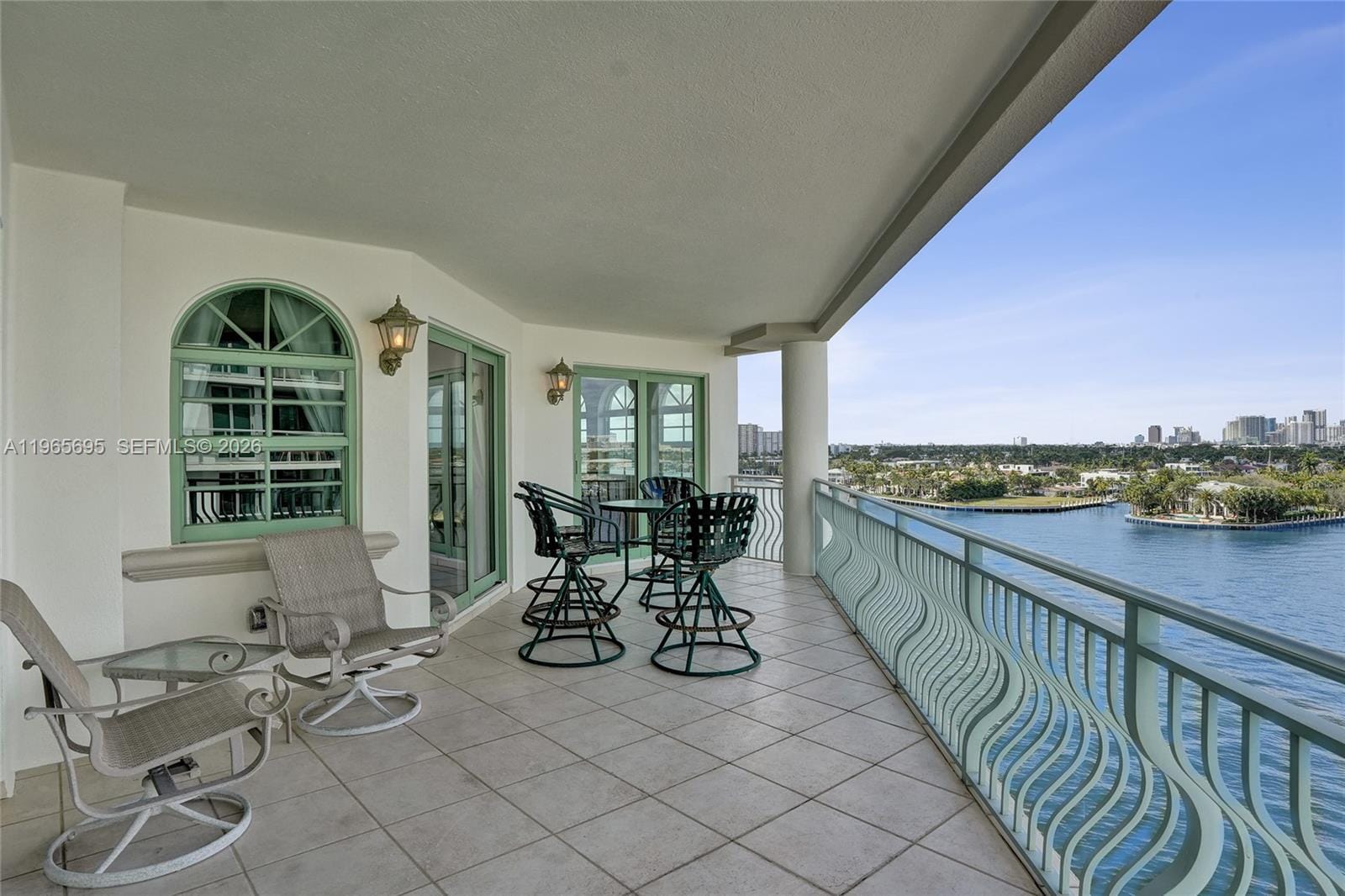 301 N Birch Road 8N, Fort Lauderdale, FL 33304 photo 7