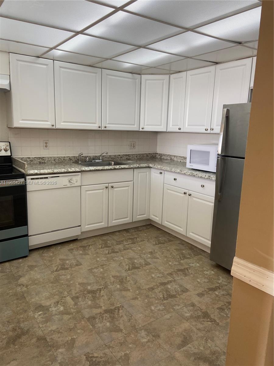13499 Biscayne Boulevard 1506, North Miami, FL 33181, North Miami