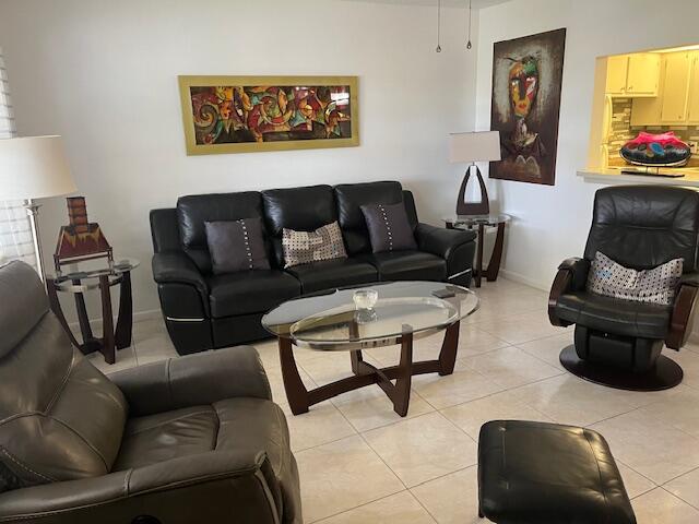 300 Windsor M, West Palm Beach, FL 33417, West Palm Beach