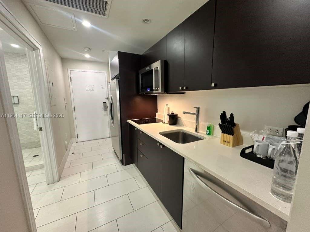 5300 NW 87th Avenue 910, Doral, FL 33178 photo 1
