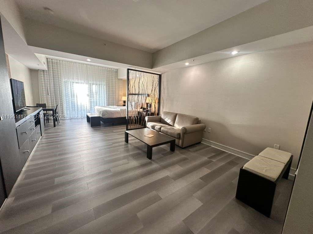 5300 NW 87th Avenue 910, Doral, FL 33178 photo 5