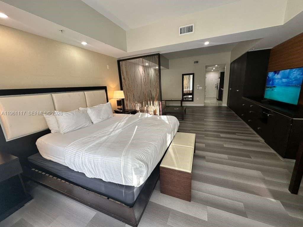 5300 NW 87th Avenue 910, Doral, FL 33178 photo 10
