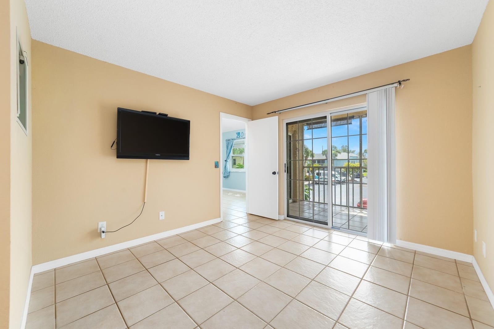 1627 SE Green Acres Circle Z203 — photo 12