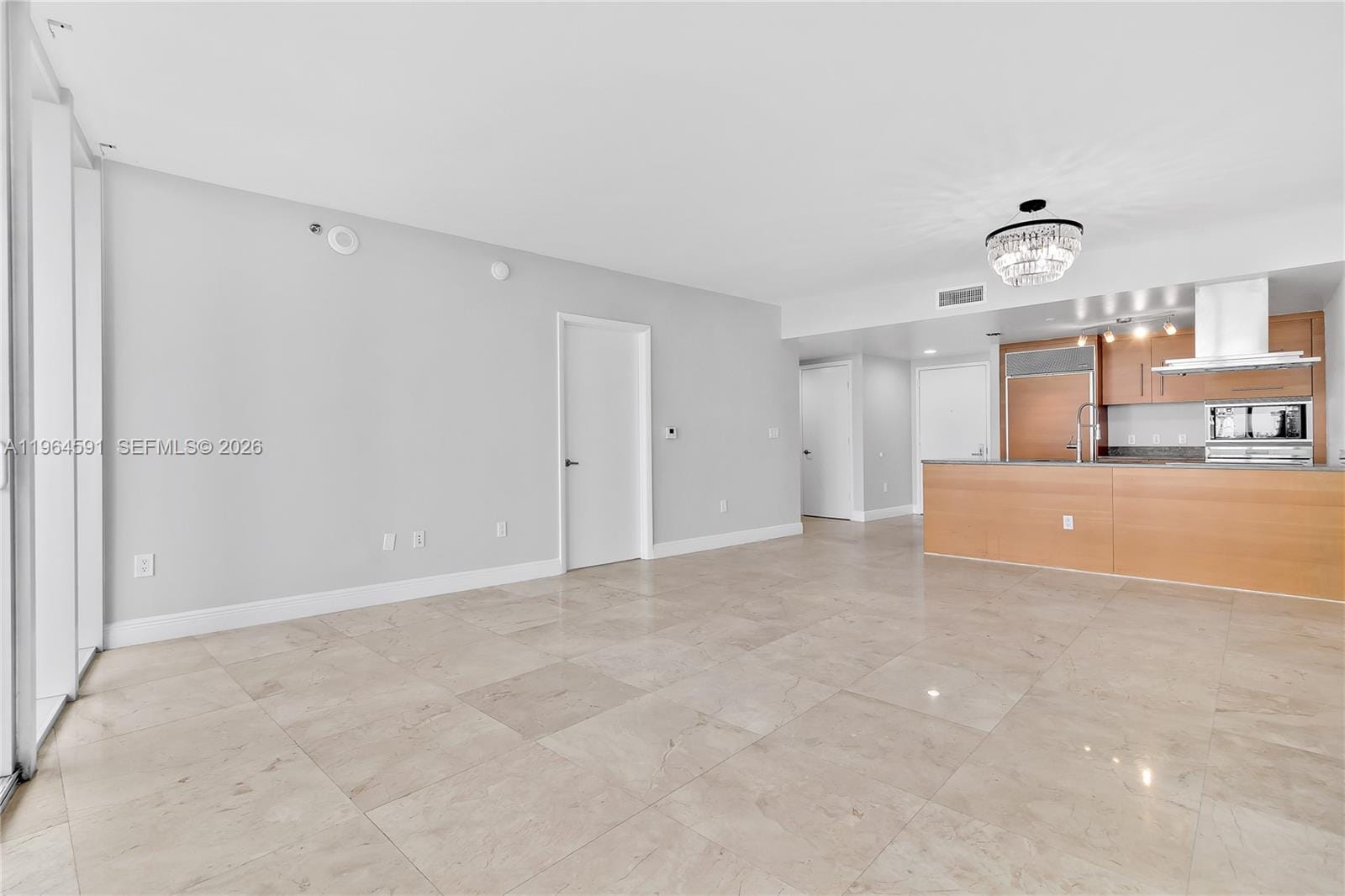 465 Brickell Avenue 917, Miami, FL 33131 photo 8