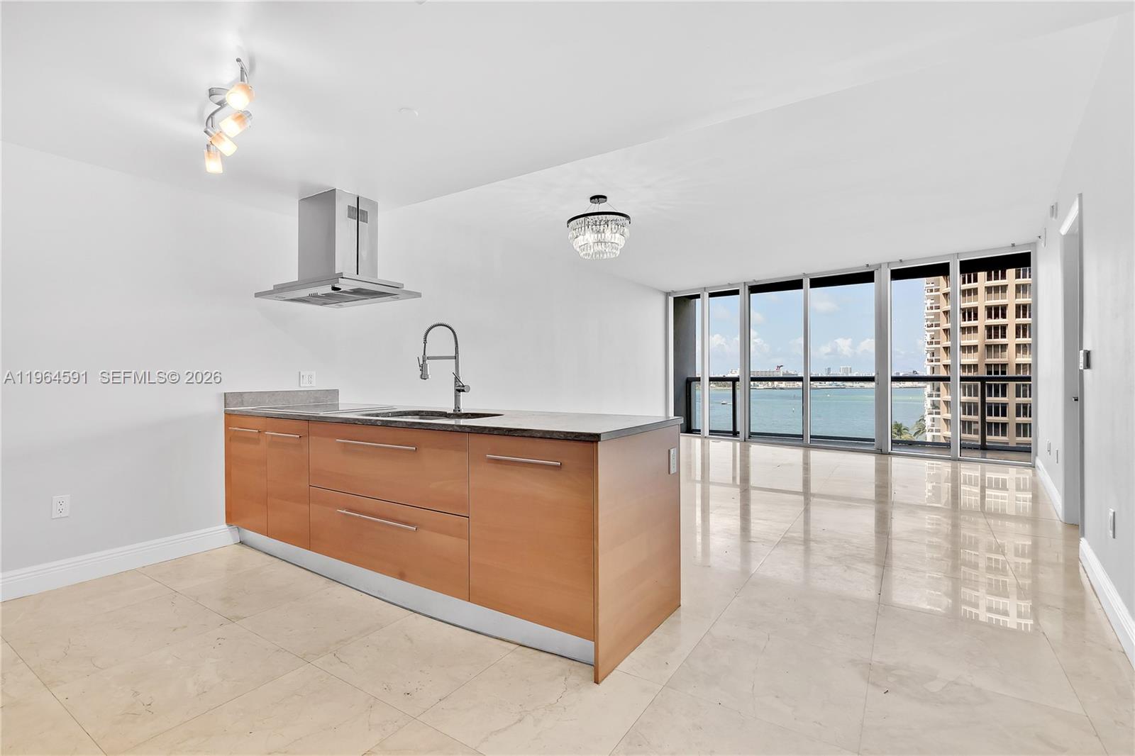465 Brickell Avenue 917, Miami, FL 33131, Miami