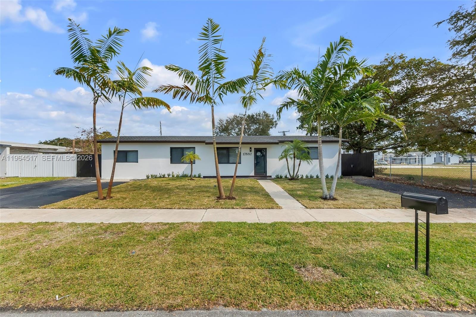 17887 78th Place, Hialeah, FL 33015