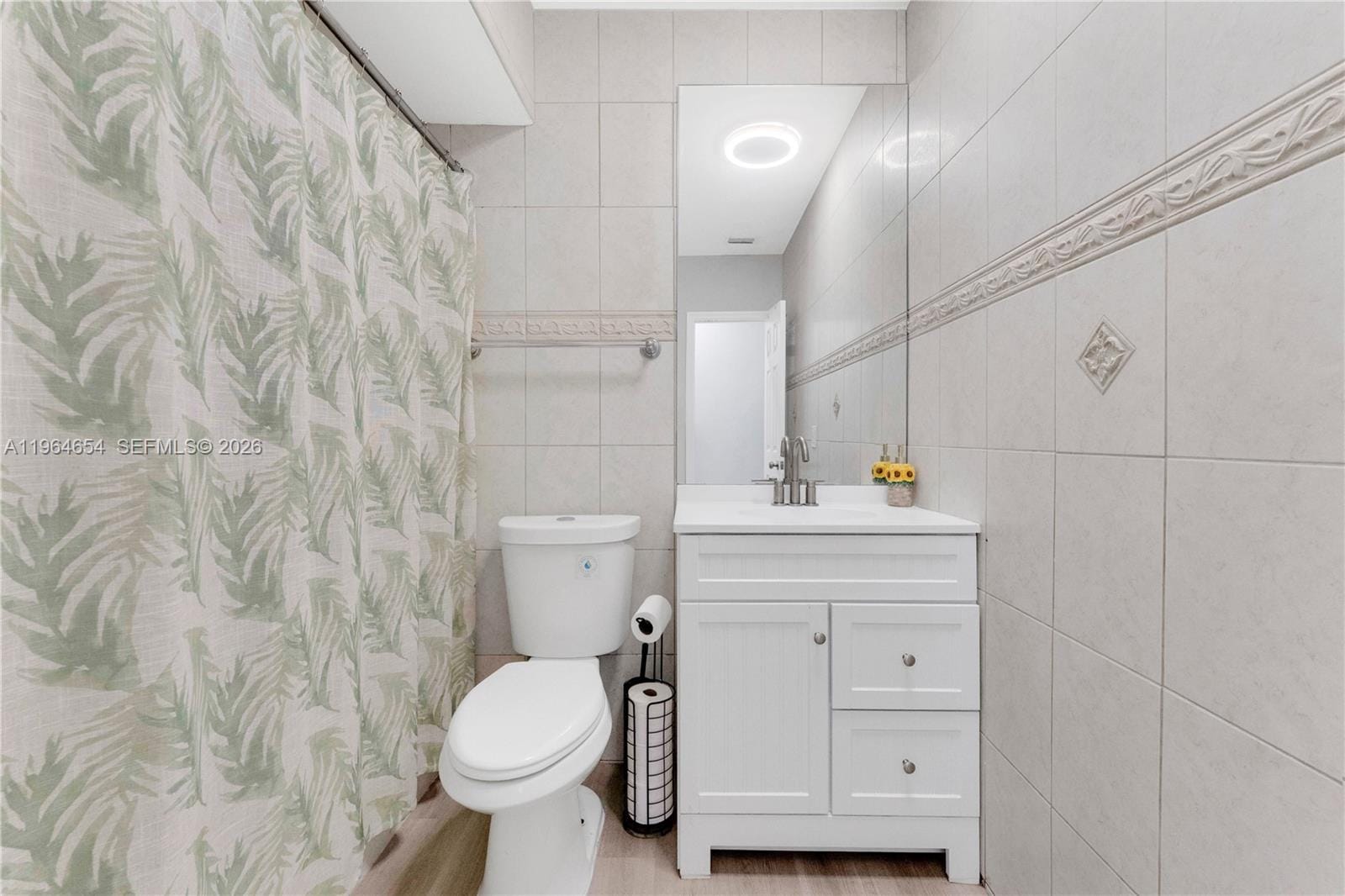 16895 NE 4th Place, North Miami Beach, FL 33162 photo 16