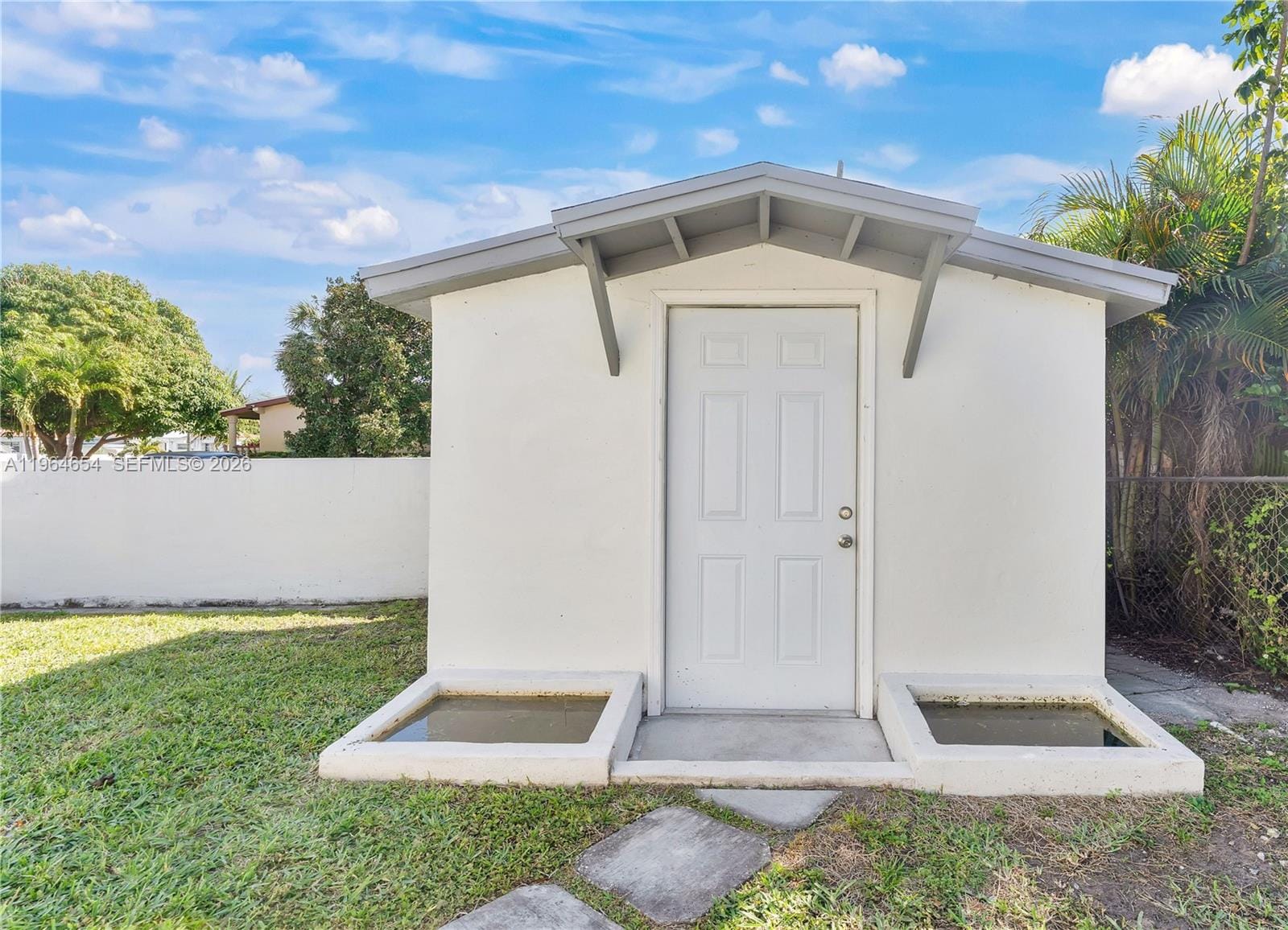 16895 NE 4th Place, North Miami Beach, FL 33162 photo 26