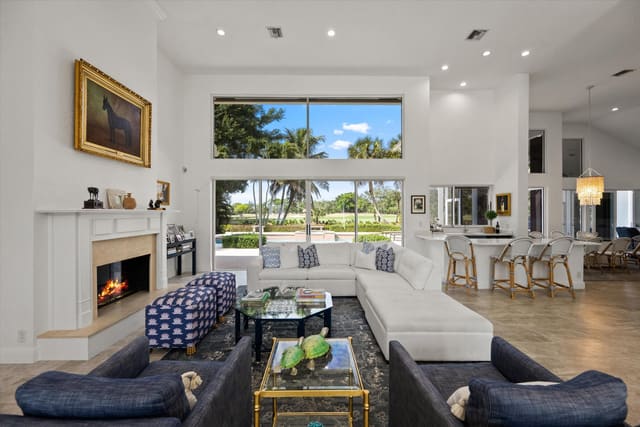 1362 Breakers West Boulevard, West Palm Beach, FL 33411