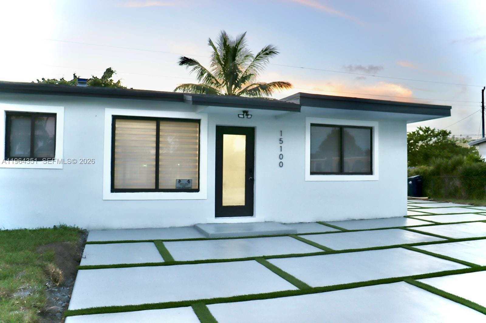 15100 Polk Street, Miami, FL 33176