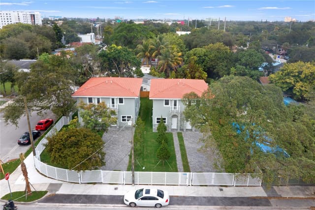 529 NW 56th Street, Buena Vista Gardens, Miami, FL