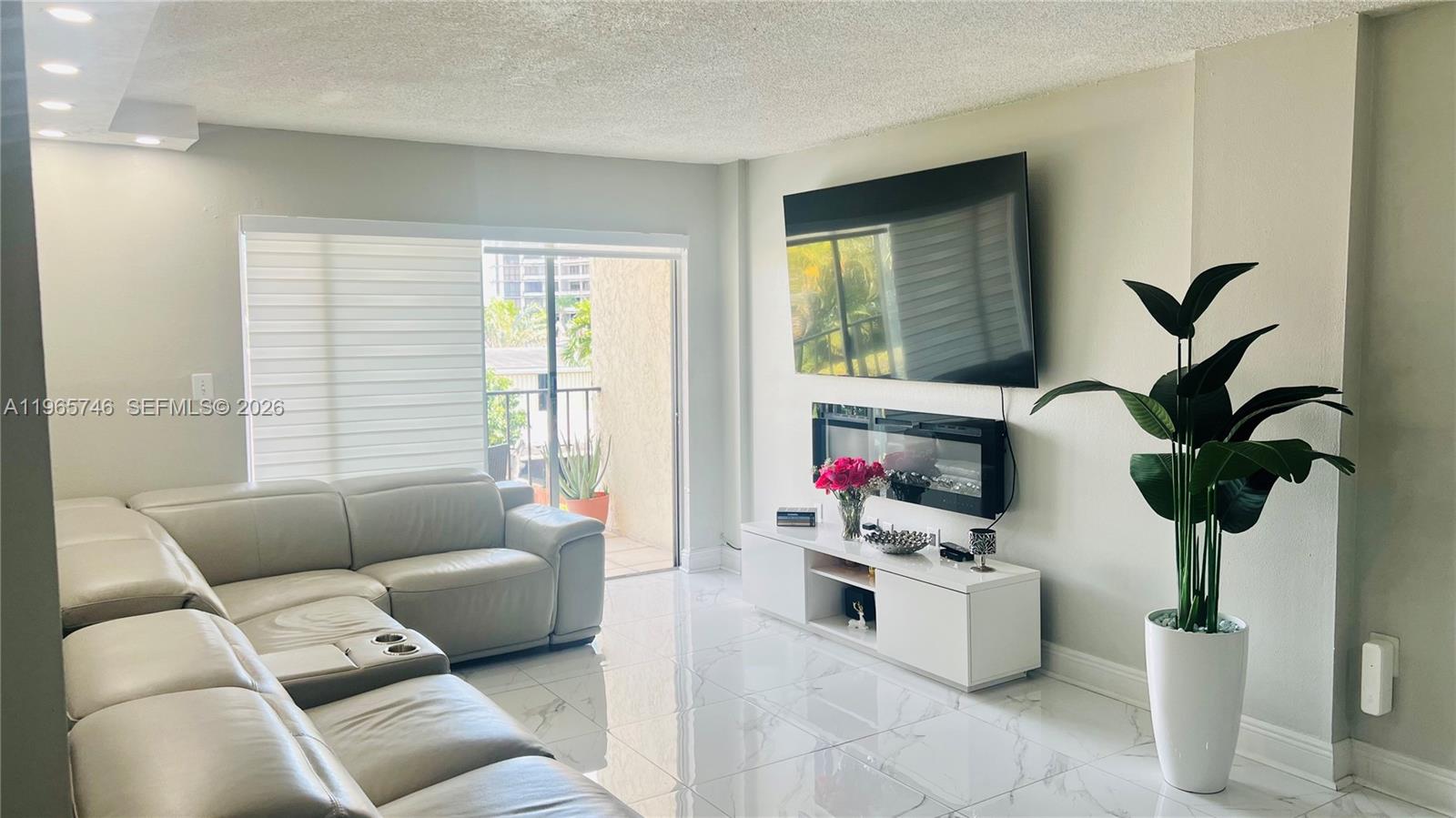 14250 SW 62nd Street 319, Miami, FL 33183, Miami