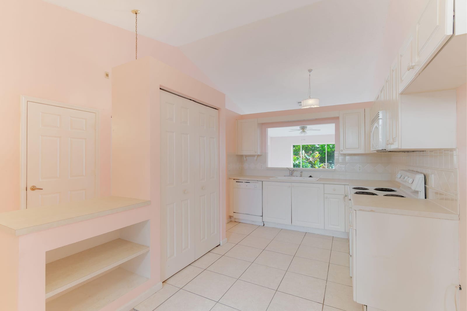 8250 Fresh Creek — photo 11