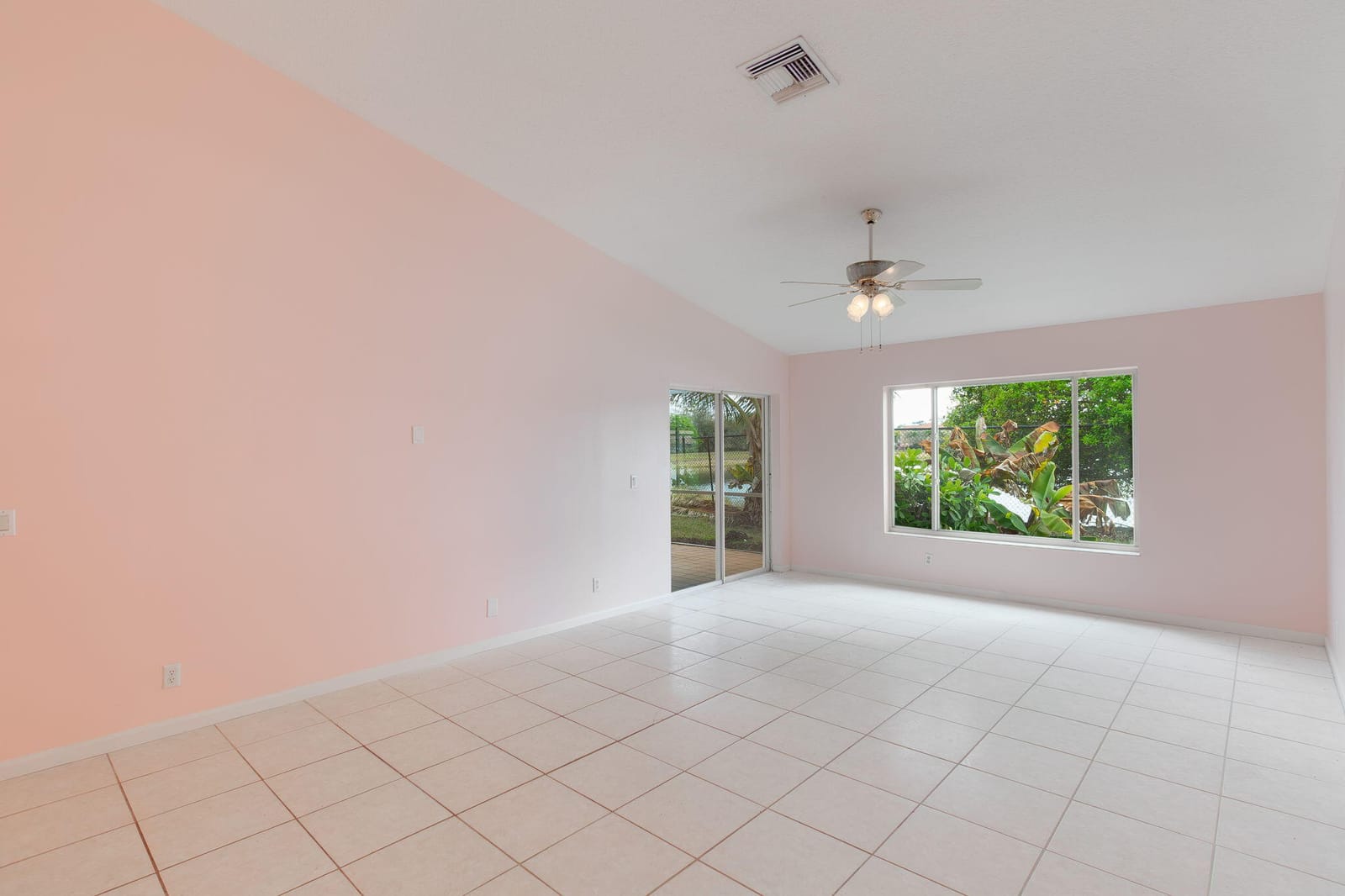 8250 Fresh Creek — photo 5