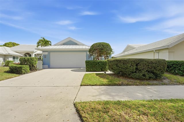 1530 Wilderness Road, sold in Bear Island, West Palm Beach, FL