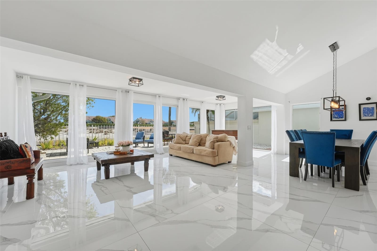 1530 Wilderness Road, West Palm Beach, FL 33409 photo 12