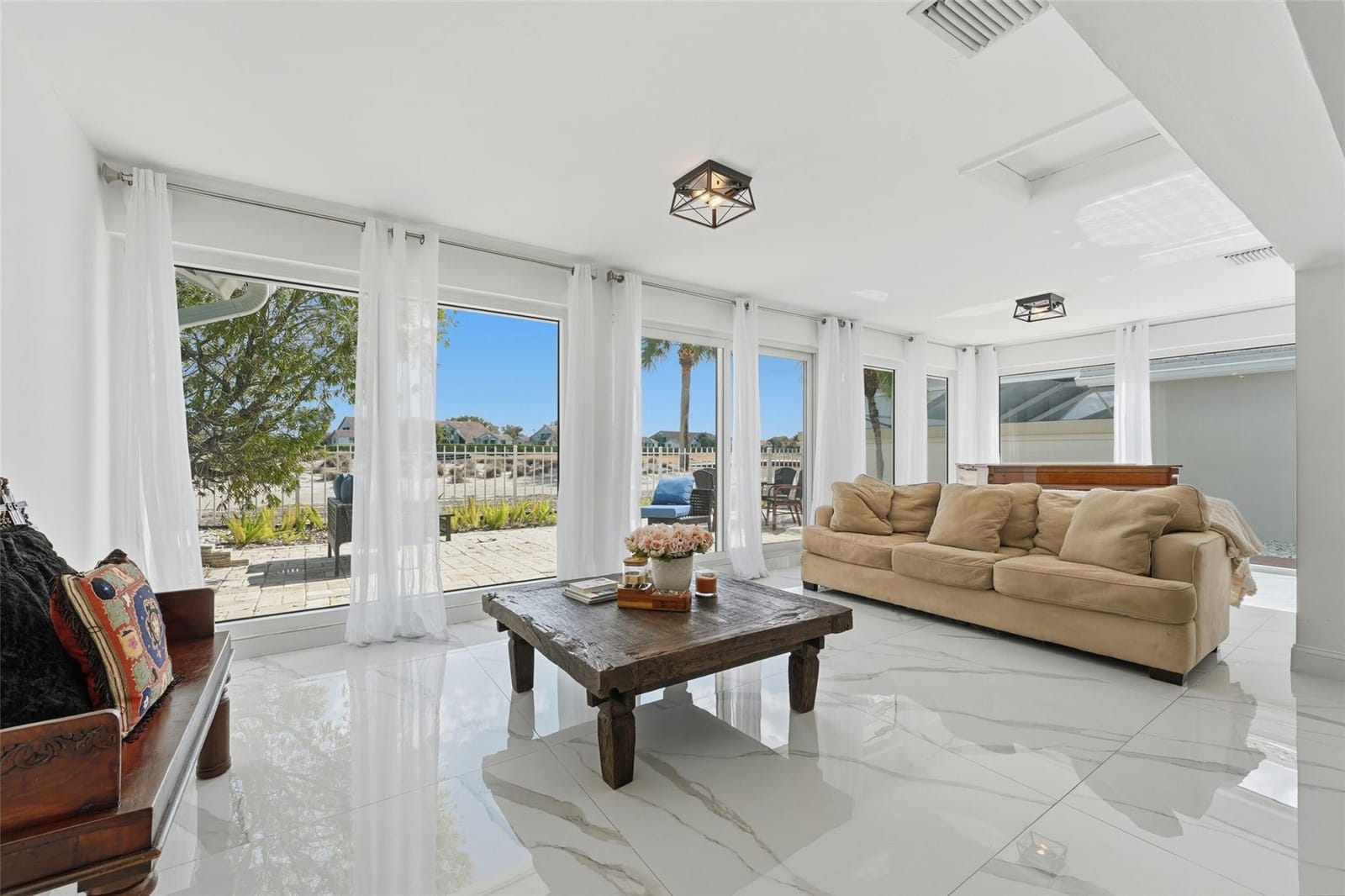 1530 Wilderness Road, West Palm Beach, FL 33409 photo 9