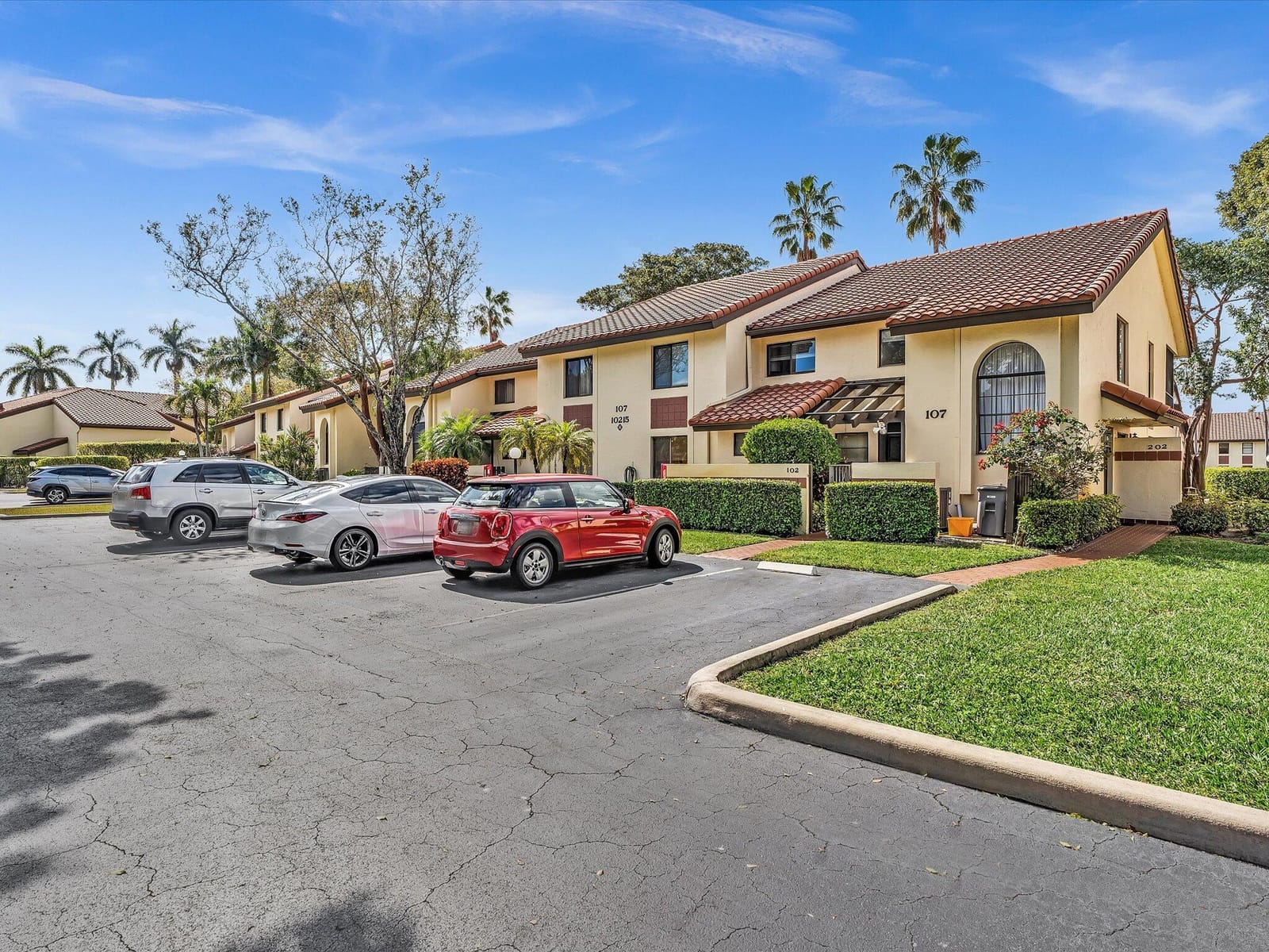 10215 N Circle Lake Drive 201, Boynton Beach, FL 33437 photo 3