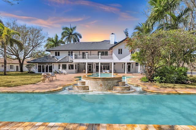 1704 SW 142nd Avenue, Davie, FL 33325