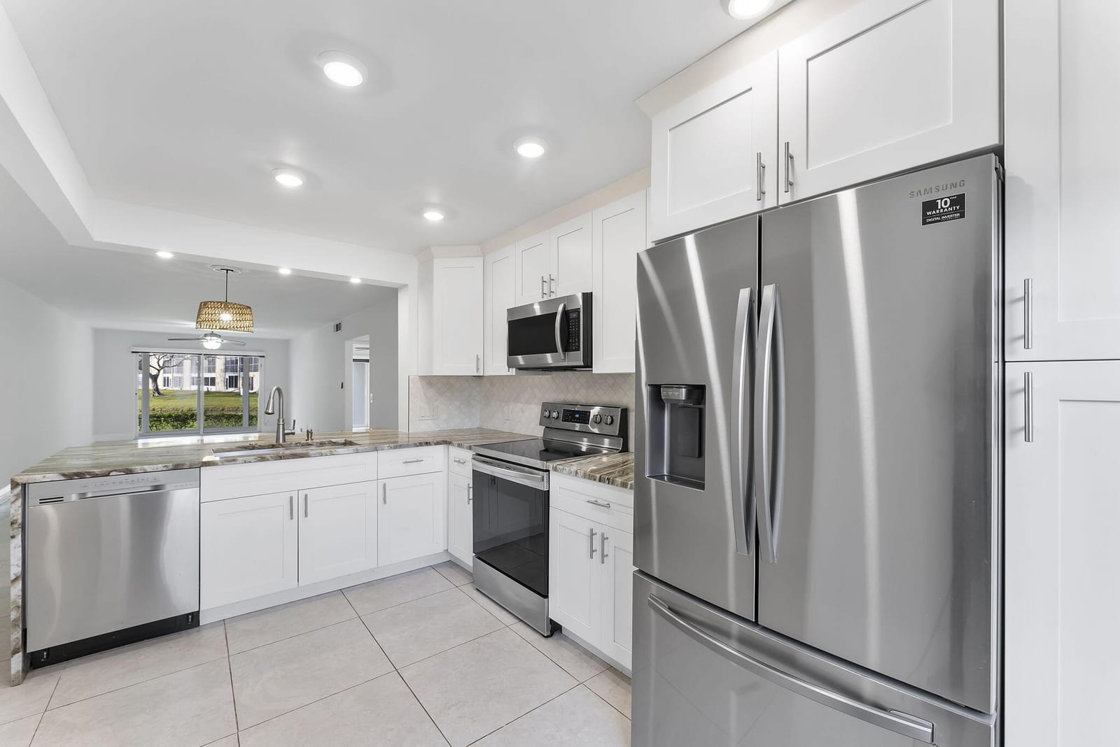 1037 Guildford C, Boca Raton, FL 33434 photo 6