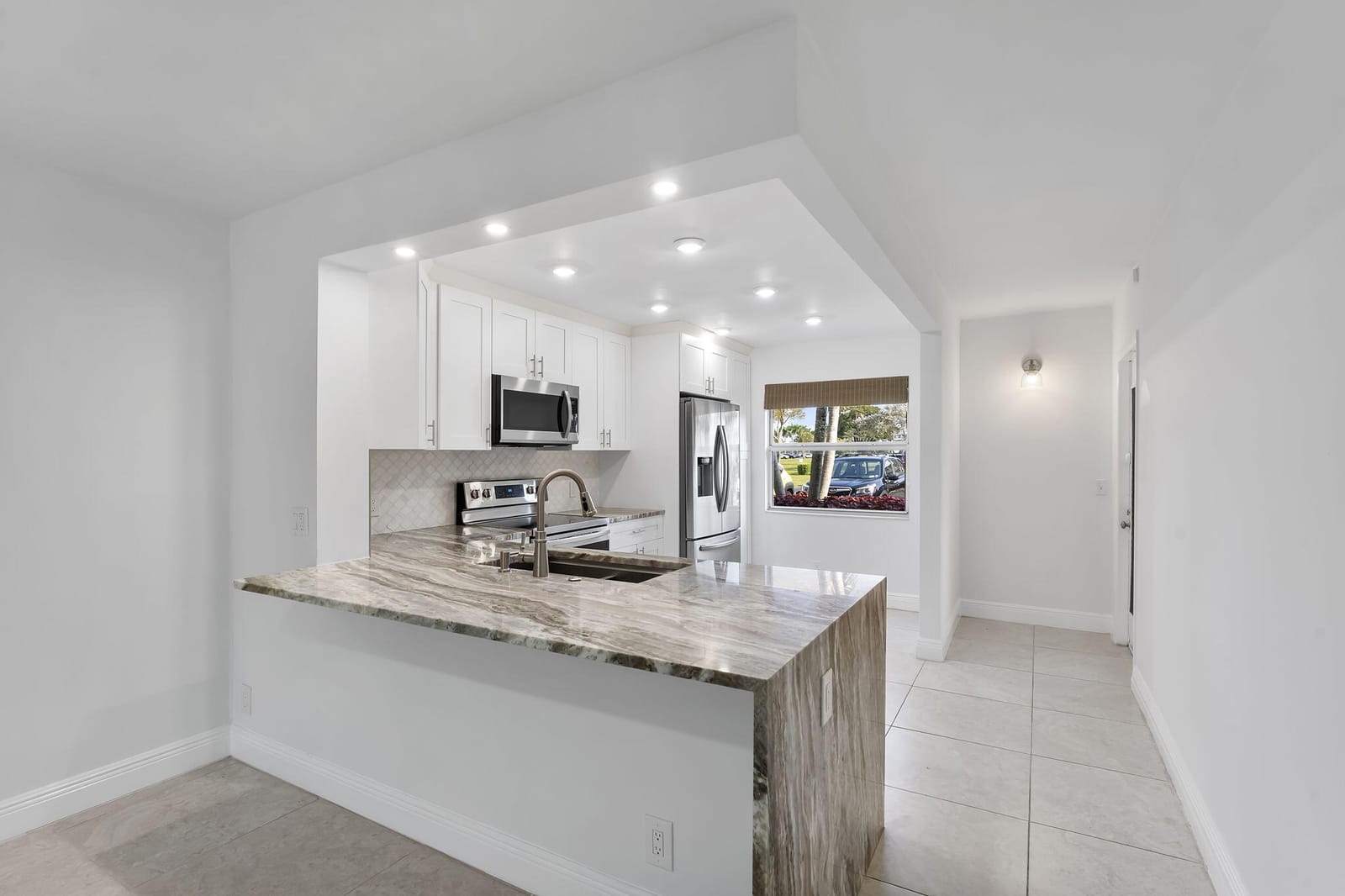 1037 Guildford C, Boca Raton, FL 33434 photo 9
