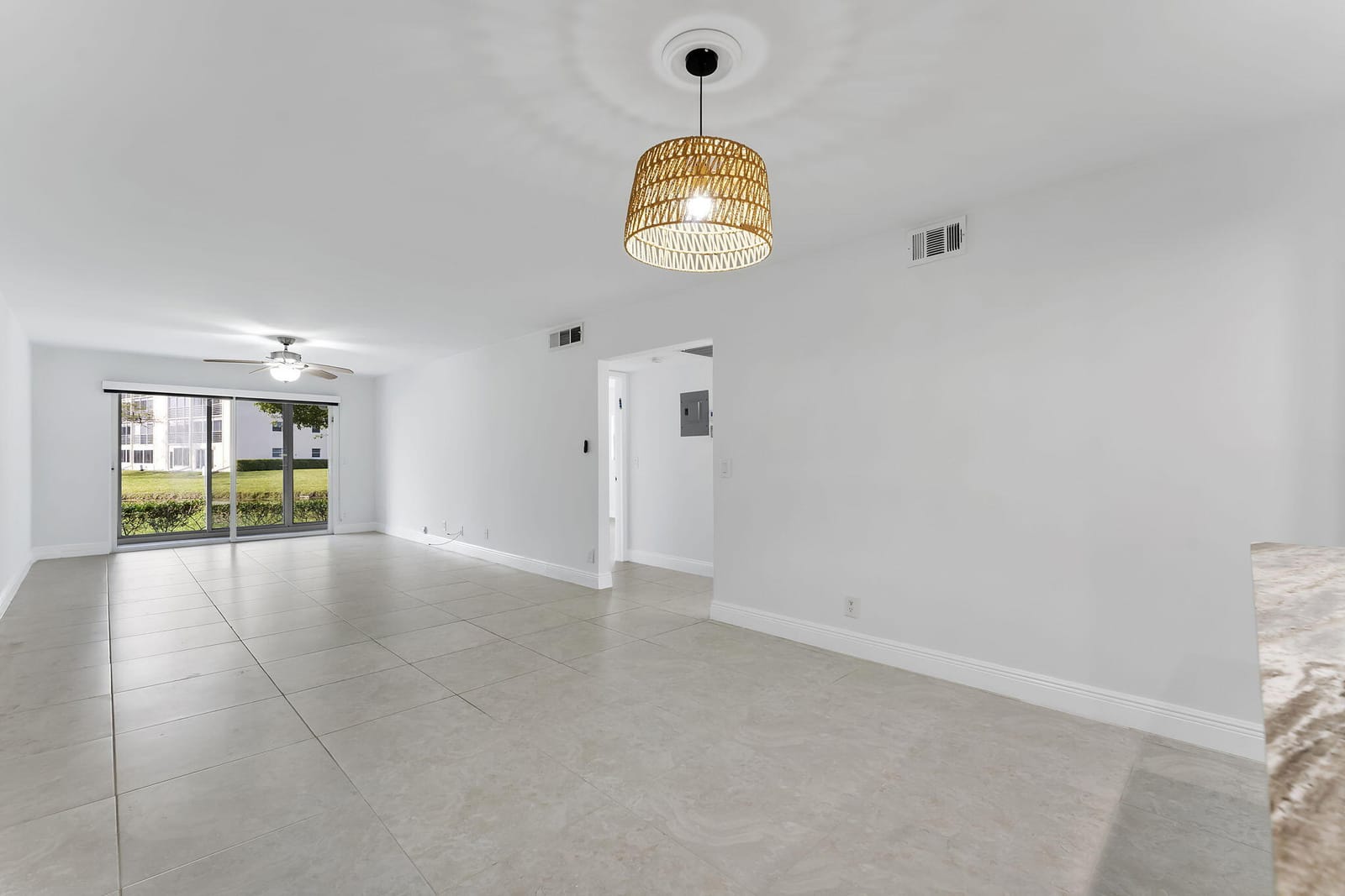1037 Guildford C, Boca Raton, FL 33434 photo 10