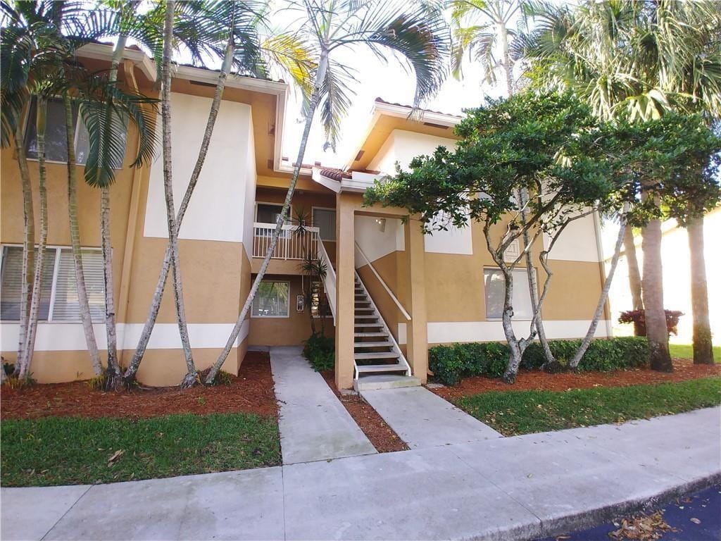 705 NW 91st Terrace — photo 3