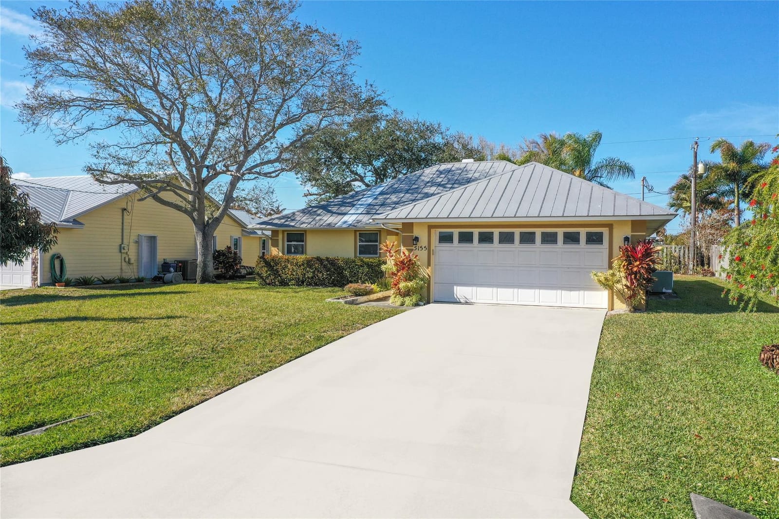 5155 SE Matousek Street, Stuart, FL 34997 photo 2