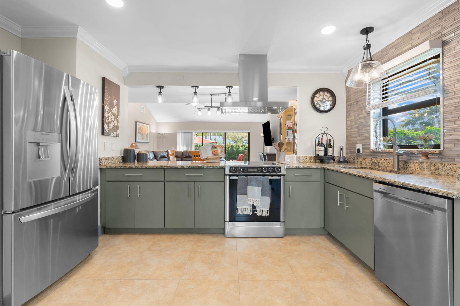 2046 Deer Creek Woodlands Place, Deerfield Beach, FL 33442 photo 13